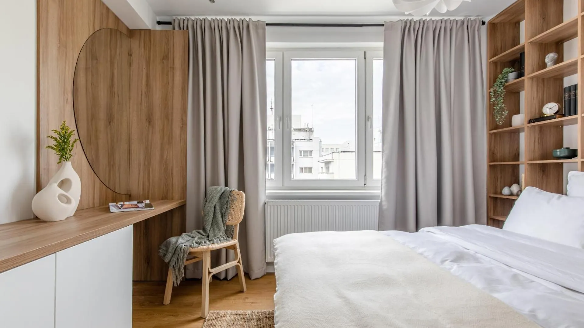 Apartment Royal Atheneum 2 By Citylife Suites Bucharest Romania
